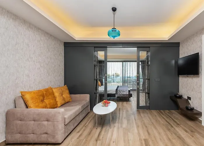 Elite Luxury Suite&spa Hotel 5*