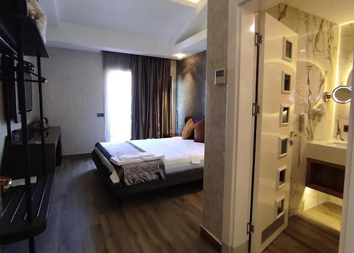 Elite Luxury Suite&spa Hotel 5*