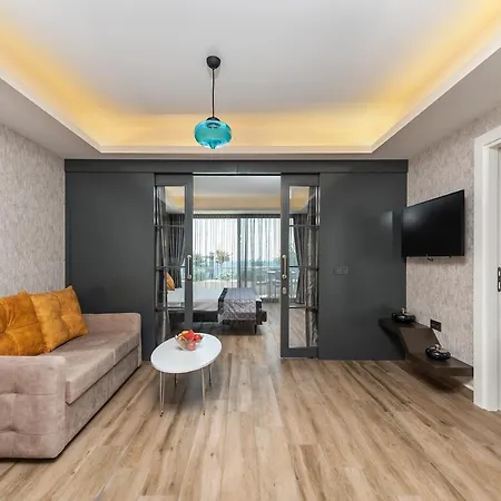 Elite Luxury & 5*