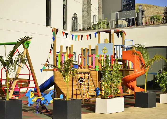 מלון Elite Luxury & 5*