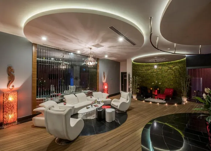 Elite Luxury & 5* ألانيا