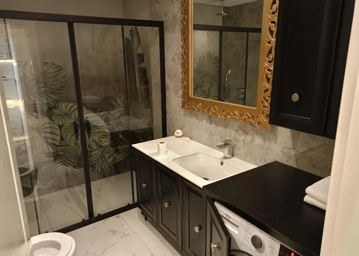 Elite Luxury & 5* אלאניה