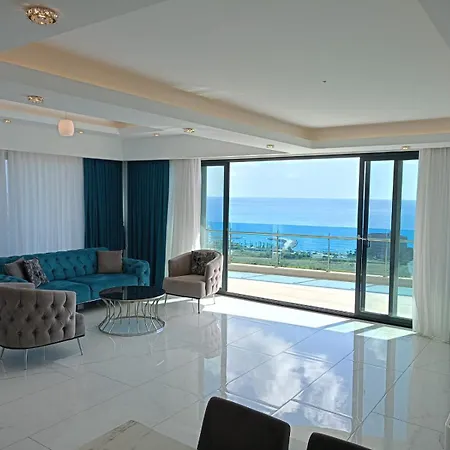 Готель Elite Luxury &