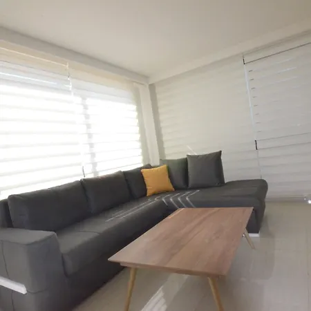 Готель Elite Luxury &